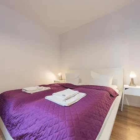 Golden - Pereca Apartament